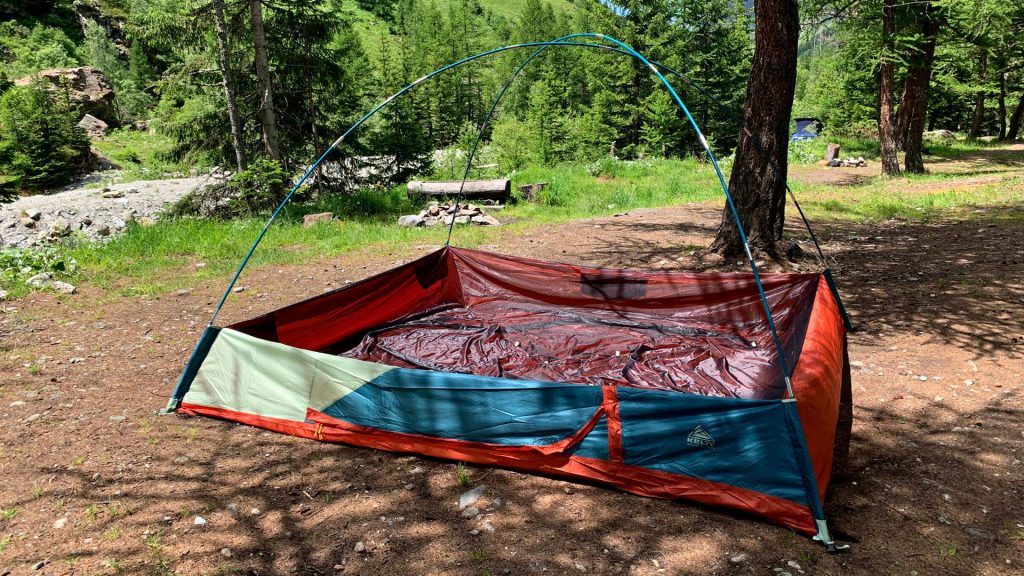 Camping for Beginners: 10 Common Mistakes to Avoid on Your First Night how we test and review tents ease of set up 1024x576