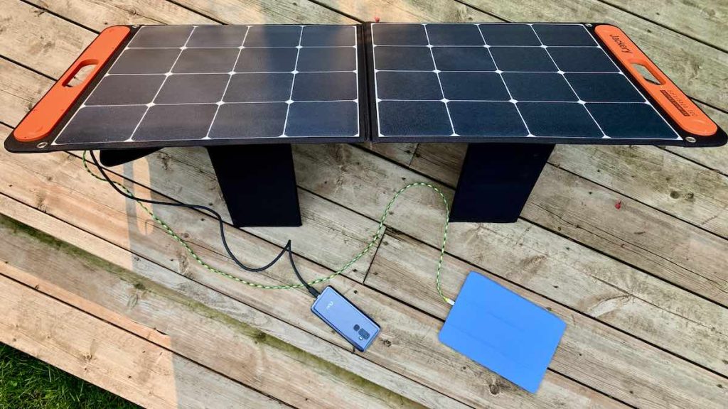 Top 5 Powerful Power Banks & Solar Panels for Wild Camping Jackery SolarSaga 100W Portable Solar Panel