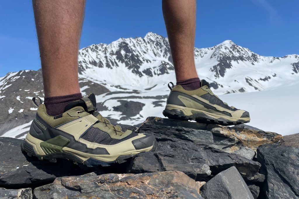 Best Lightweight Hiking Shoes: Move Faster on the Trail Salomon X Ultra 5 GTX