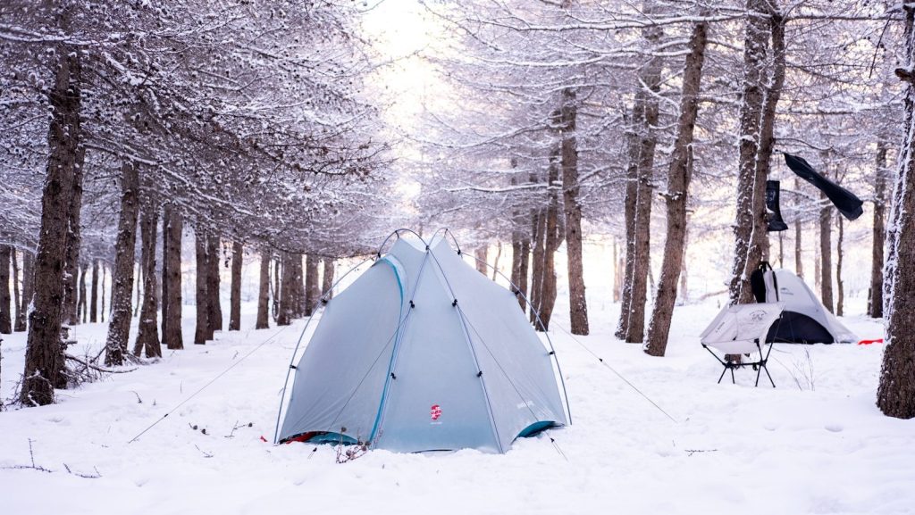 Best Tents for Winter Camping: Top 5 Shelters for Snow and Cold Tents for Winter Campin