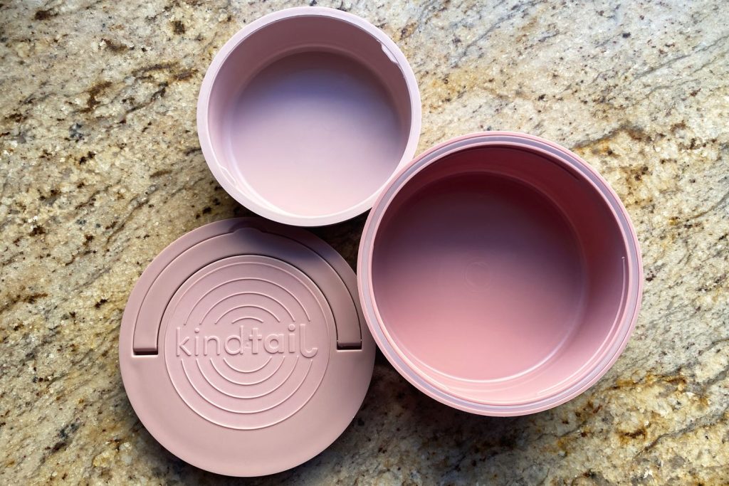 How to Keep Your Dog Warm While Camping: Tips for Cold Nights travel bowl for dogs